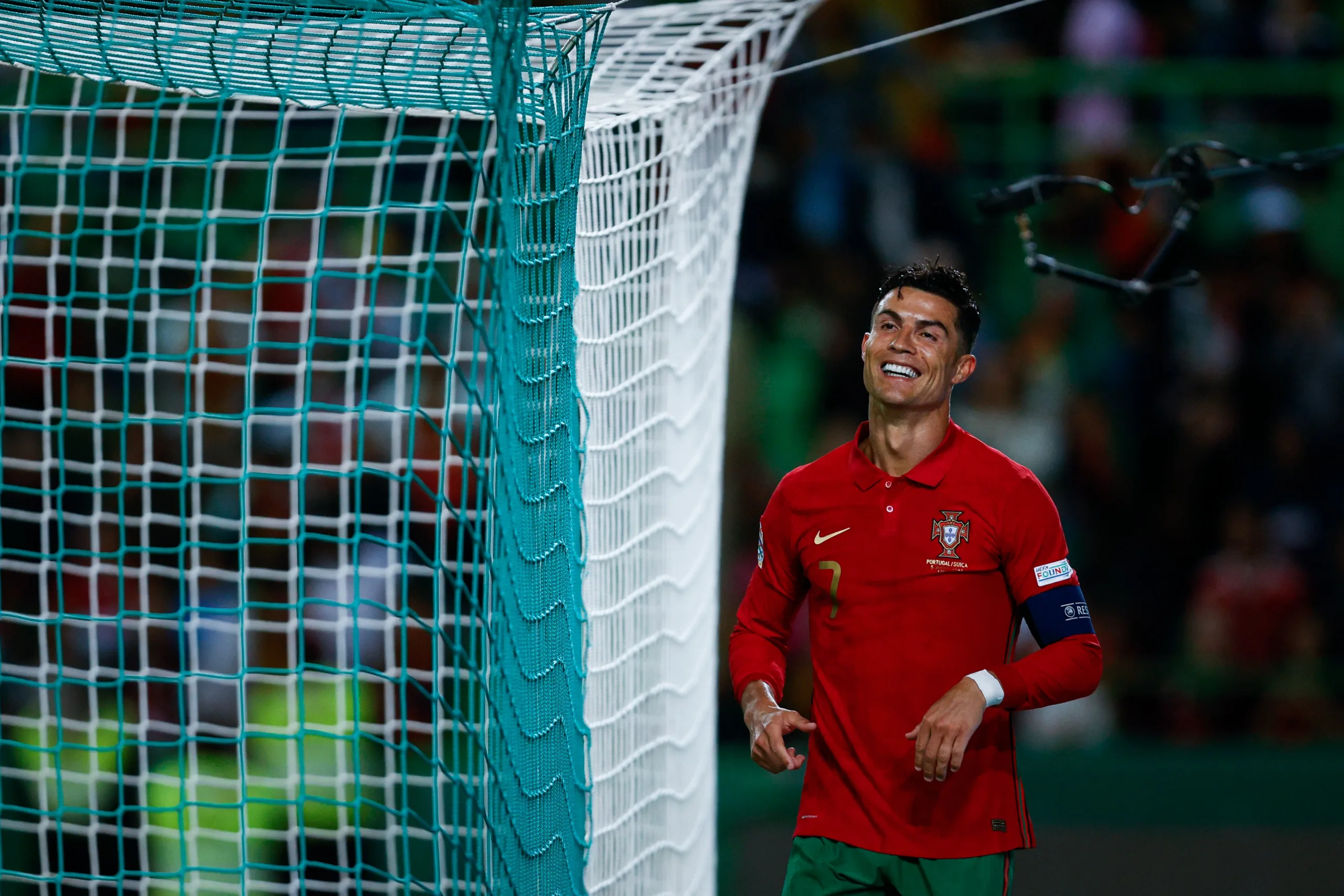 CR7 celebra recorde de jogador com mais partidas por seleção: 'Orgulhoso'