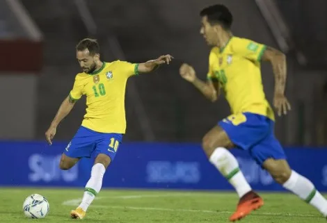 Brasil vence o Uruguai, mantém 100% nas Eliminatórias e ganha opções