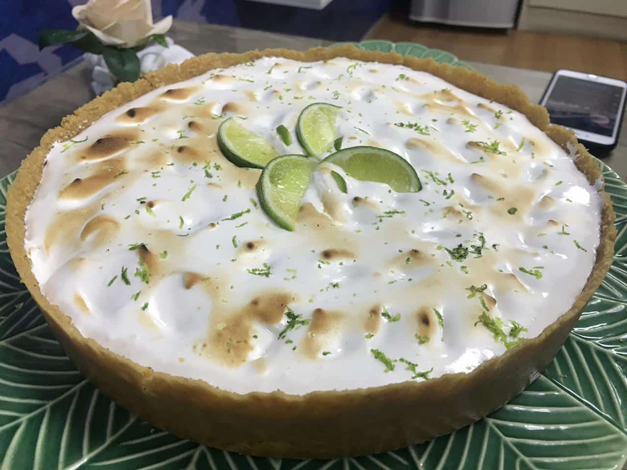 Torta de Limão com Cobertura de Merengue