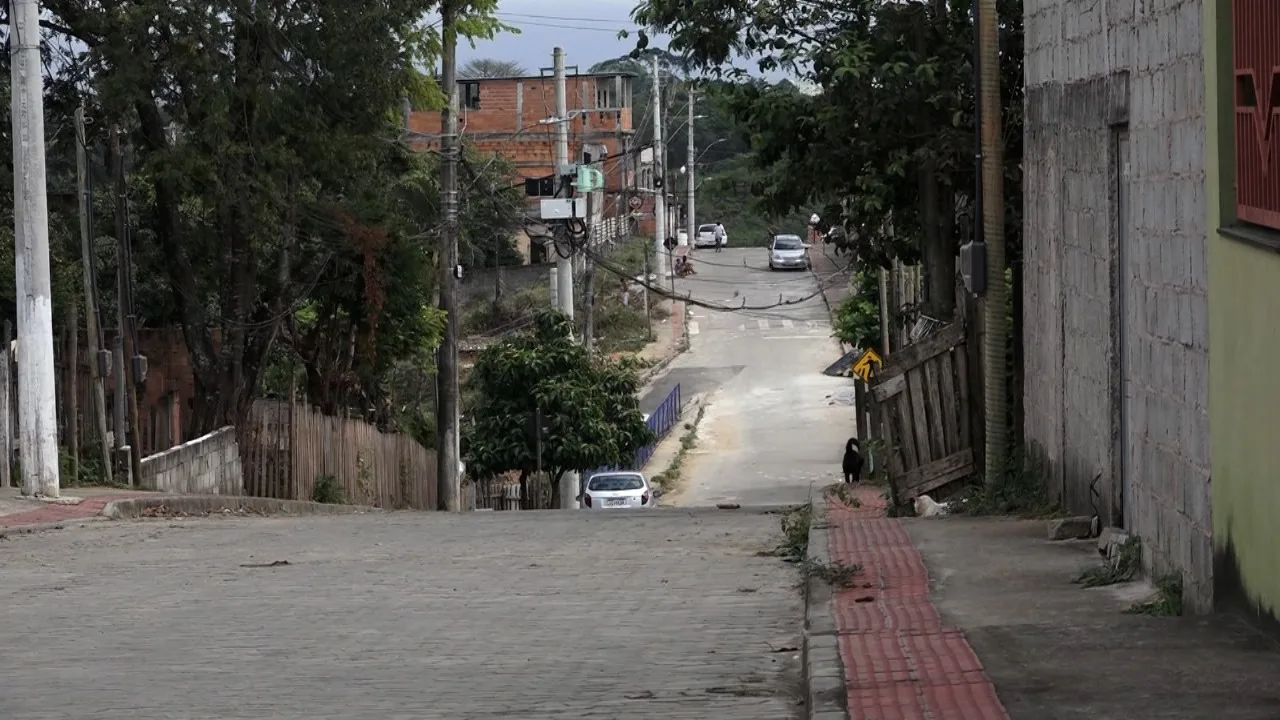 Moto roubada é recuperada antes de desmanche em Cariacica