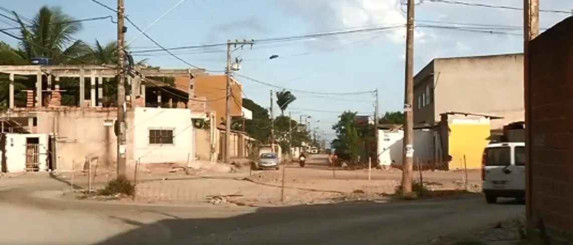 Mulher é esfaqueada pelo companheiro dentro de casa na Serra