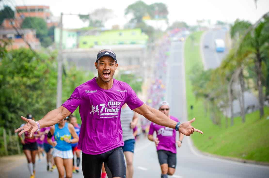 Luto: Personal Trainer morre após passar mal em academia de Vitória