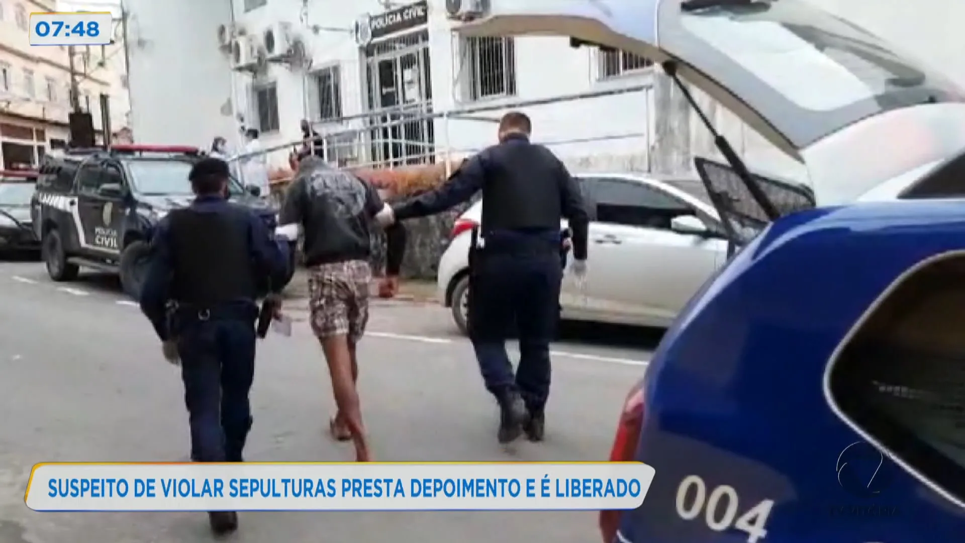 Suspeito de violar sepulturas presta depoimento e é liberado