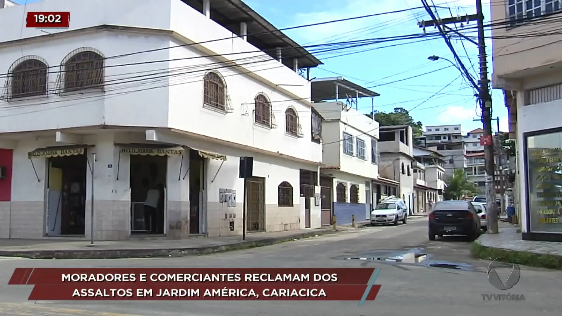 Moradores e comerciantes reclamam dos assaltos em Jardim América, Cariacica