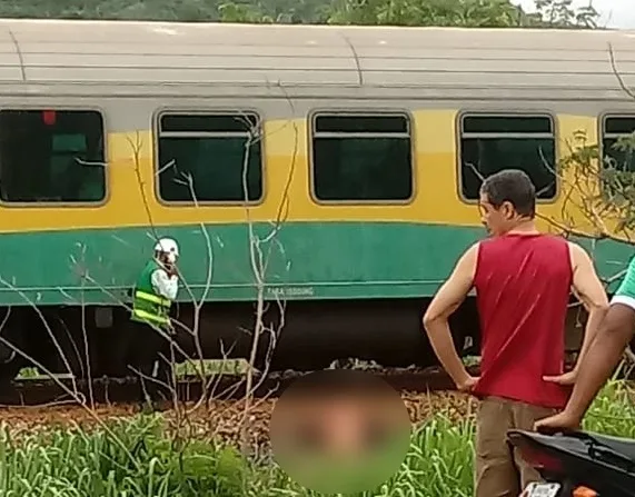 Homem morre atropelado por trem de passageiros da Vale em Minas Gerais