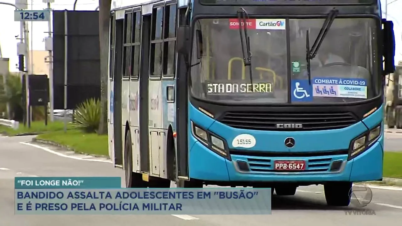 Adolescentes são assaltados em ônibus, na Serra