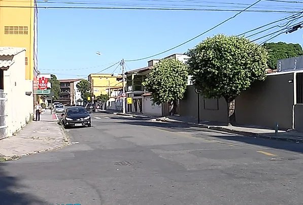 Moradores reclamam de insegurança em bairro onde filha de PM foi baleada na Serra