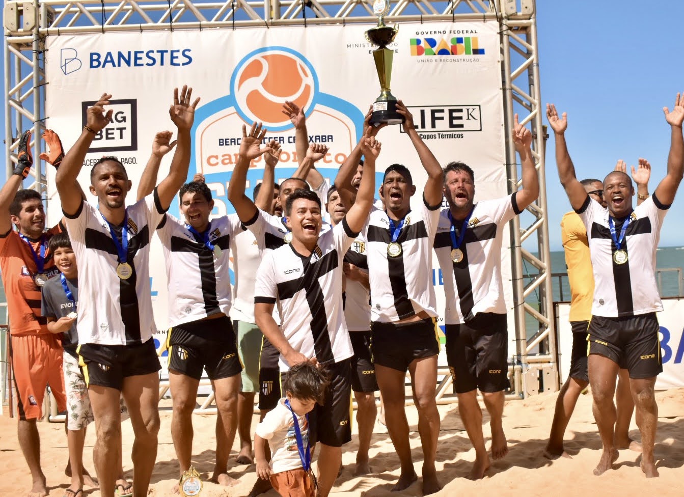 ARACRUZ CAMPEÃO NO MASTER E FINALISTAS NA CATEGORIA PRINCIPAL DEFINIDOS: O RESUMO DO 23º CAMPEONATO ESTADUAL BANESTES DE BEACH SOCCER