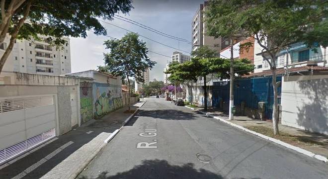 Homem é baleado na frente do filho em SP; criança estava no carro e não se feriu