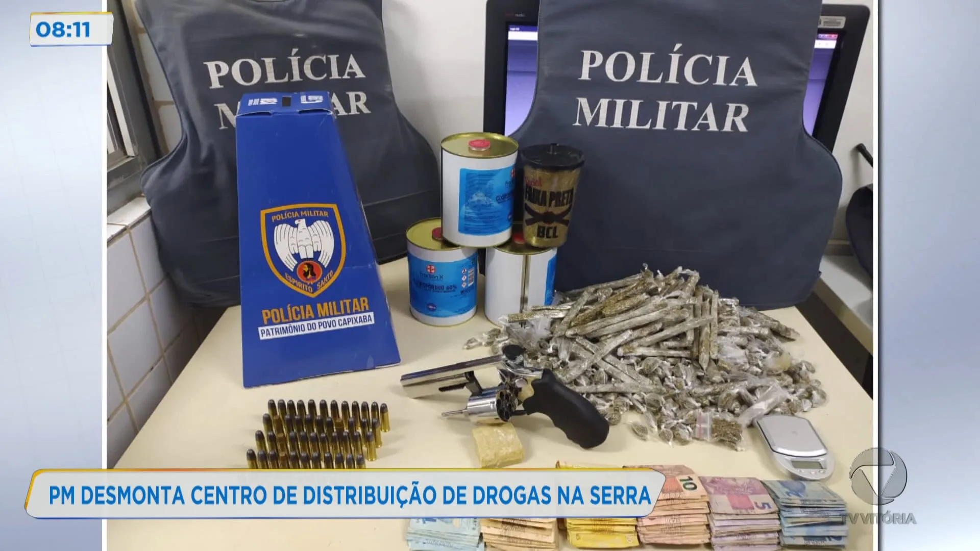 PM desmonta centro de distribuição de drogas na Serra