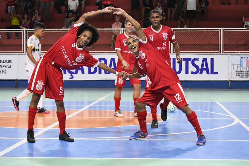 Saldanha da Gama se recupera da estreia e vence na Taça Brasil de Futsal sub-17