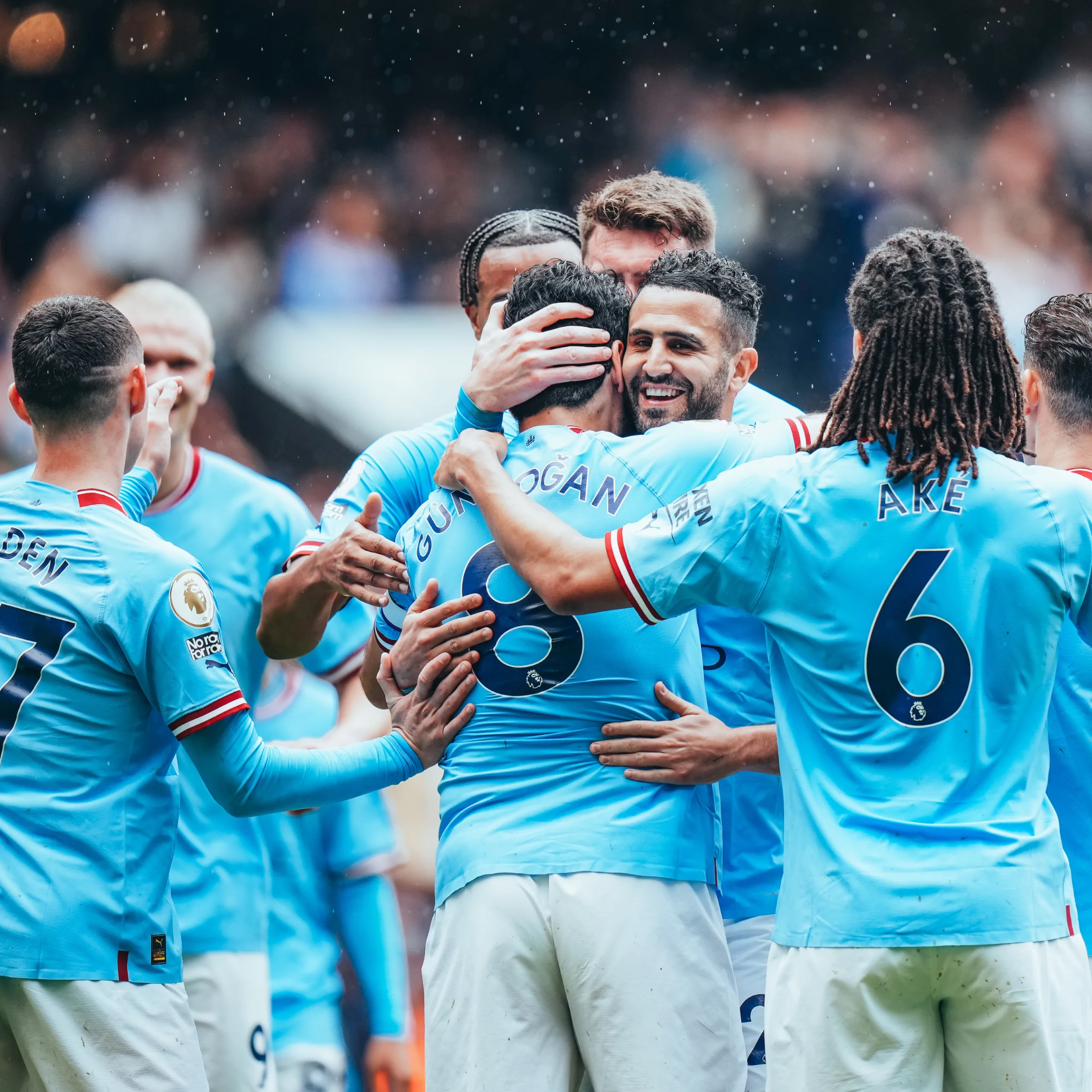 City vence em ritmo de treino no Inglês e já mira a semifinal da Liga dos Campeões