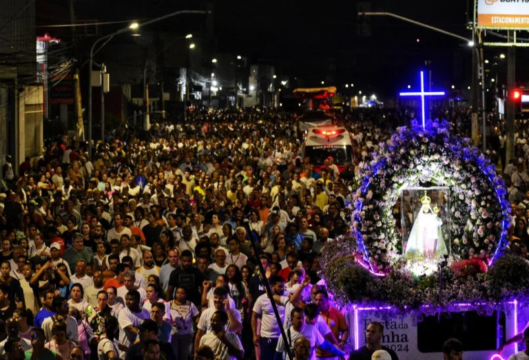 Festa da Penha: Romaria dos Homens bate recorde com 1,2 milhão de pessoas