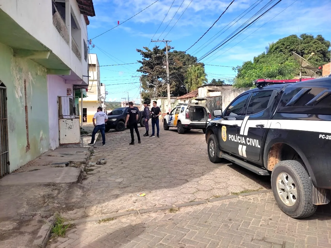 Dupla é presa suspeita de matar jovem em Pinheiros; crime pode estar relacionado `à briga de facção