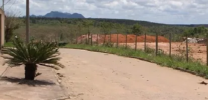 Motociclista é cercado e morto a tiros em estrada de Serra Sede