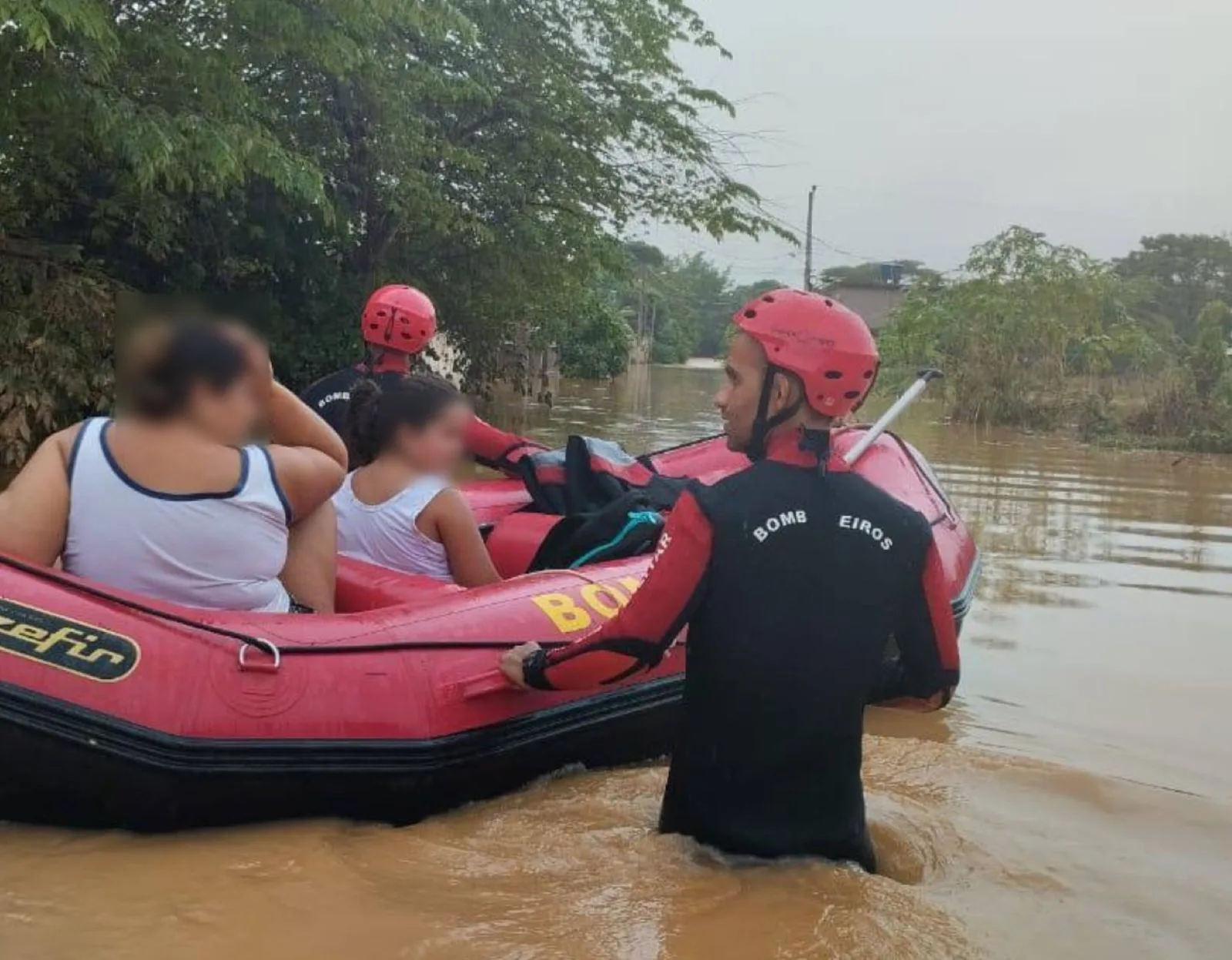 Chuvas no ES deixam 15 mortos e mais de 4,5 mil pessoas fora de casa