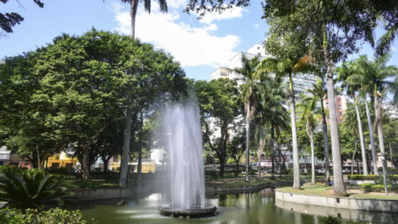 Homem é preso após agredir a mulher no Parque Moscoso