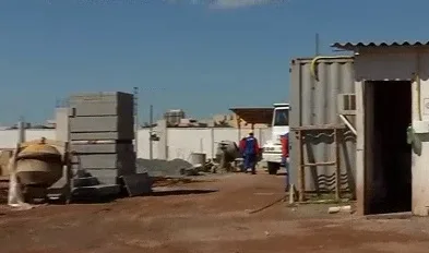 Homem invade obra de creche em Vila Velha para furtar materiais de construção