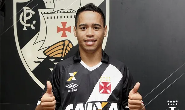 Yago Pikachu pede tranquilidade para o Vasco superar má fase e desfalques