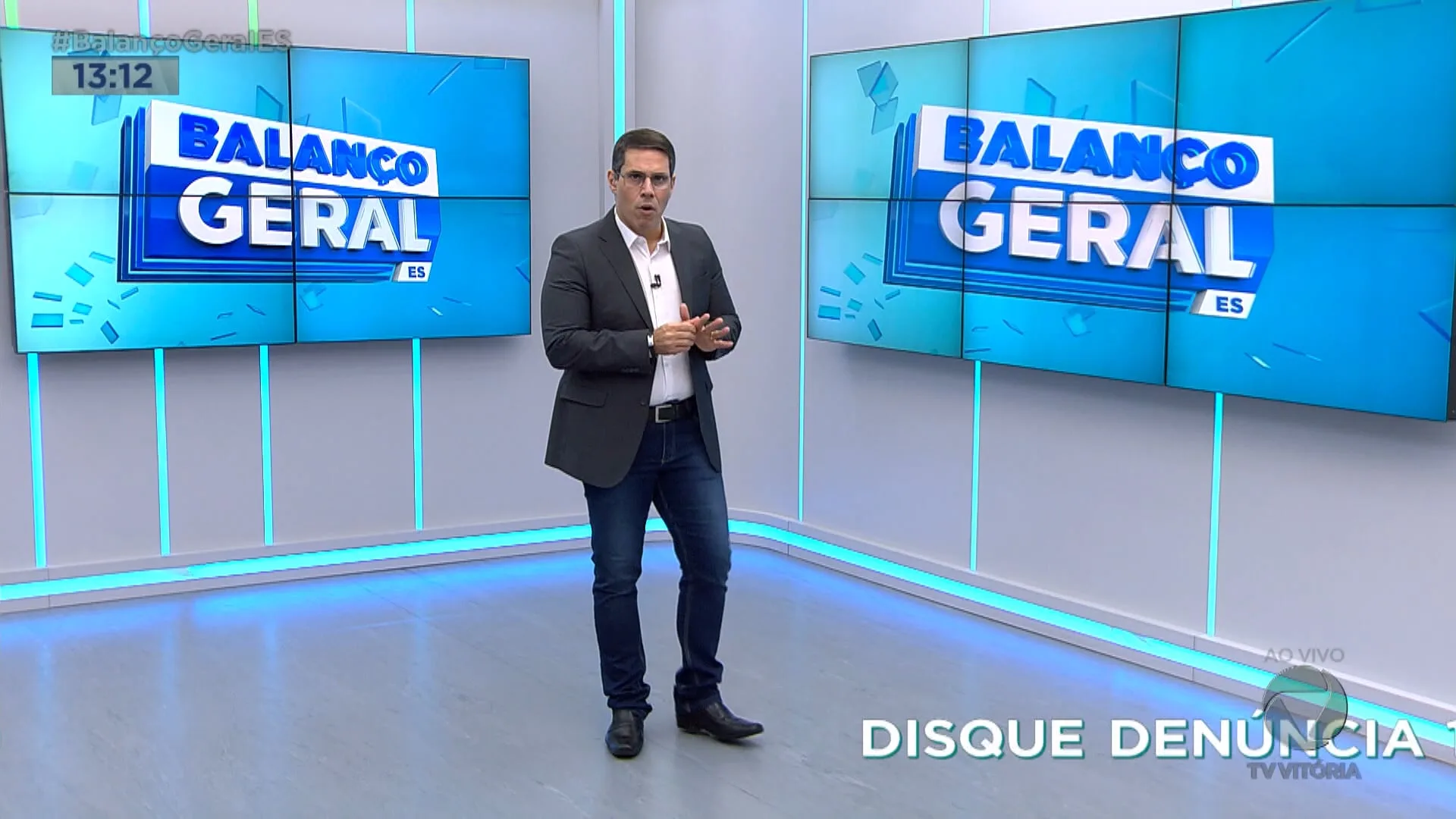 Cadeirante atira na ex-mulher que dormia na casa dele para ajudá-lo