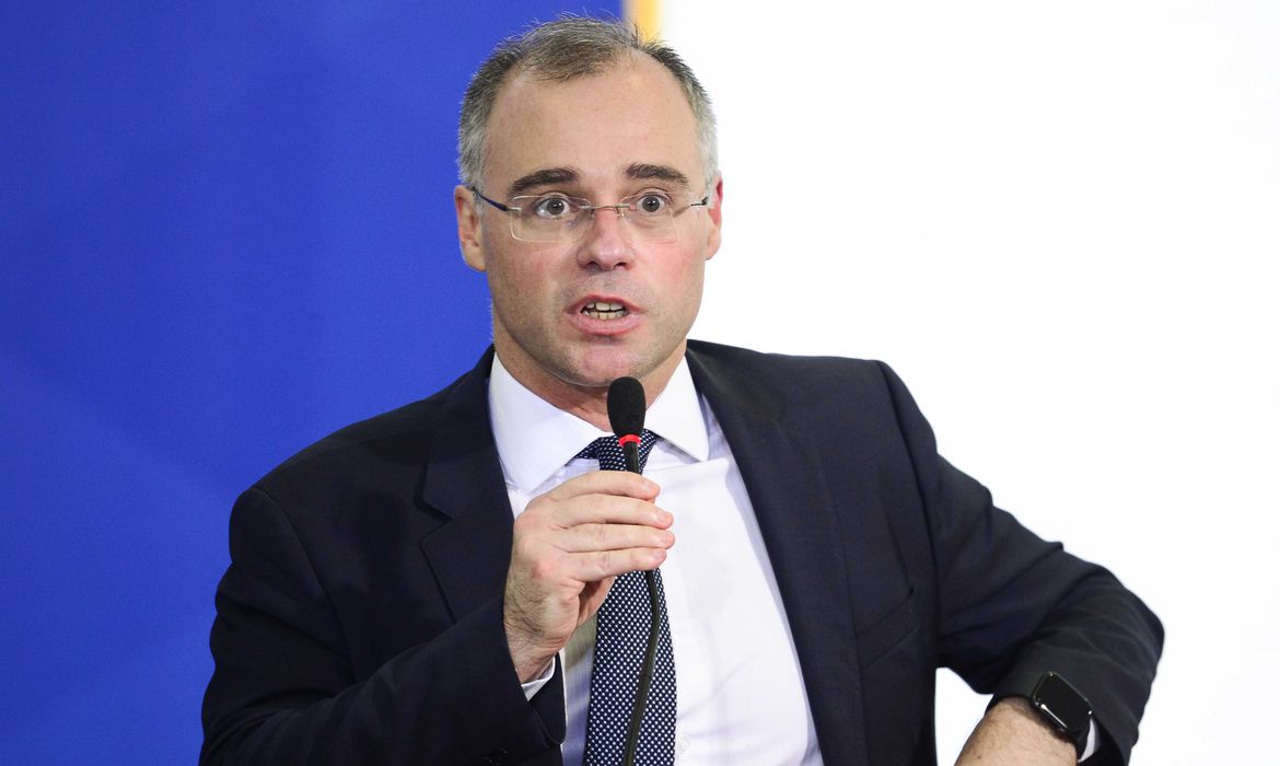 O ministro da Justiça, André Mendonça, durante solenidade de Ação de Graças, no Palácio do Planalto.