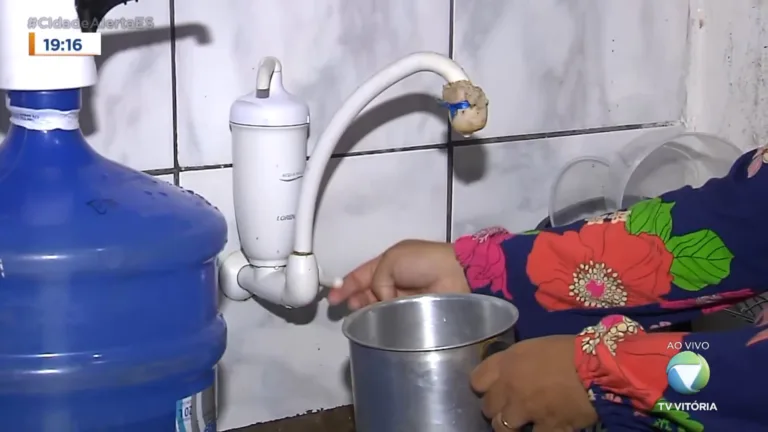 Moradores de Santa Inês estão sem água há cinco dias