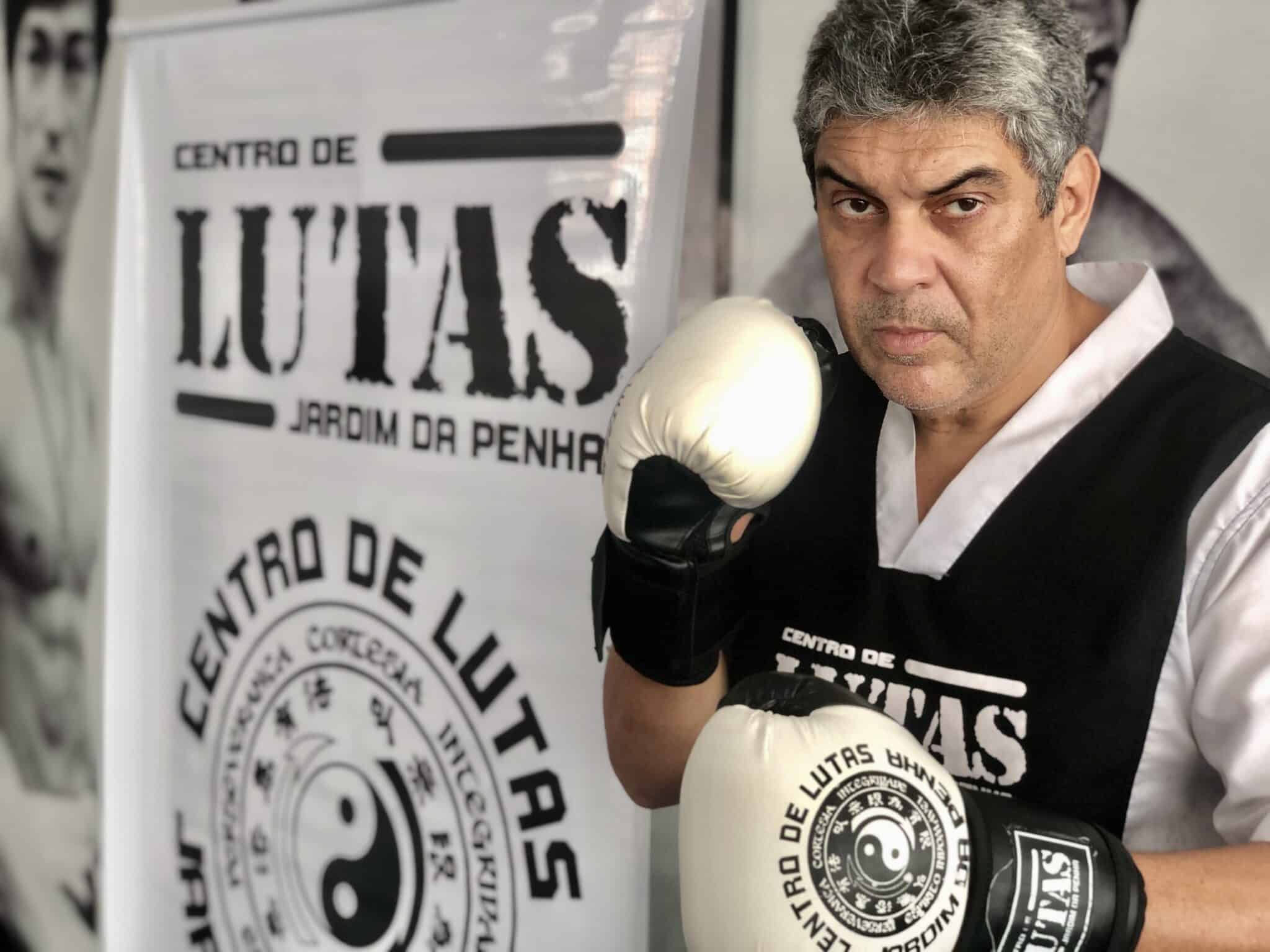 Analista de TI vira mestre, abre academia e vai disputar tricampeonato estadual de kickboxing neste domingo (25)