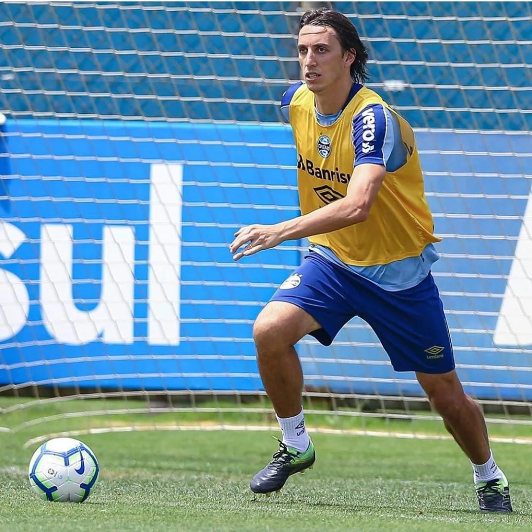 Tiago Nunes relaciona Pedro Geromel e Maicon para jogo do Grêmio contra o Lanús