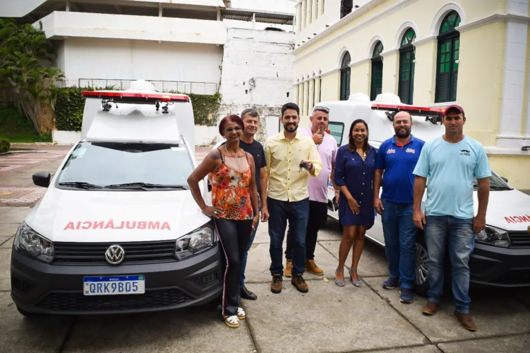 Distritos de Cachoeiro recebem novas ambulâncias para remoções de urgência e emergência