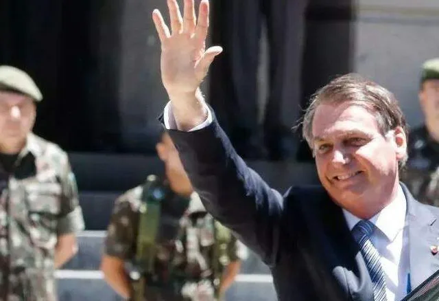 Bolsonaro veta Lei Aldir Blanc, que prevê R$ 3 bi anuais até 2027 para a cultura