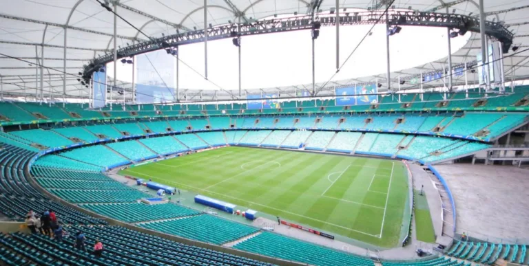 Com 'novo' meio-campo, Flu visita Bahia para seguir sonhando com Libertadores