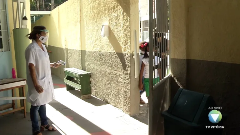 Aos poucos, escolas reabrem na Grande Vitória