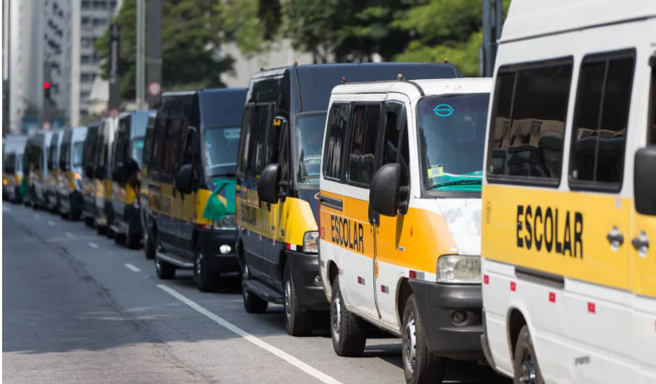 Vai contratar transporte escolar? Confira as orientações do Detran