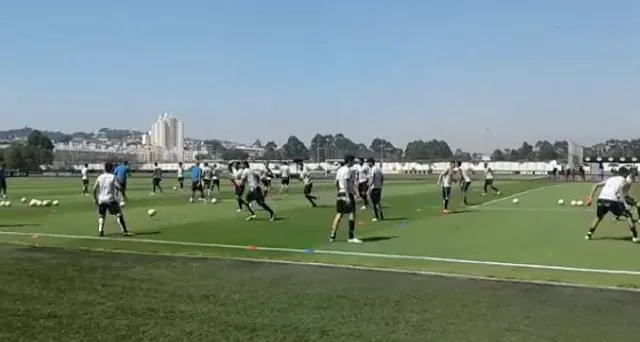 Novo preparador diz que Corinthians manterá entre 70% e 80% dos jogadores