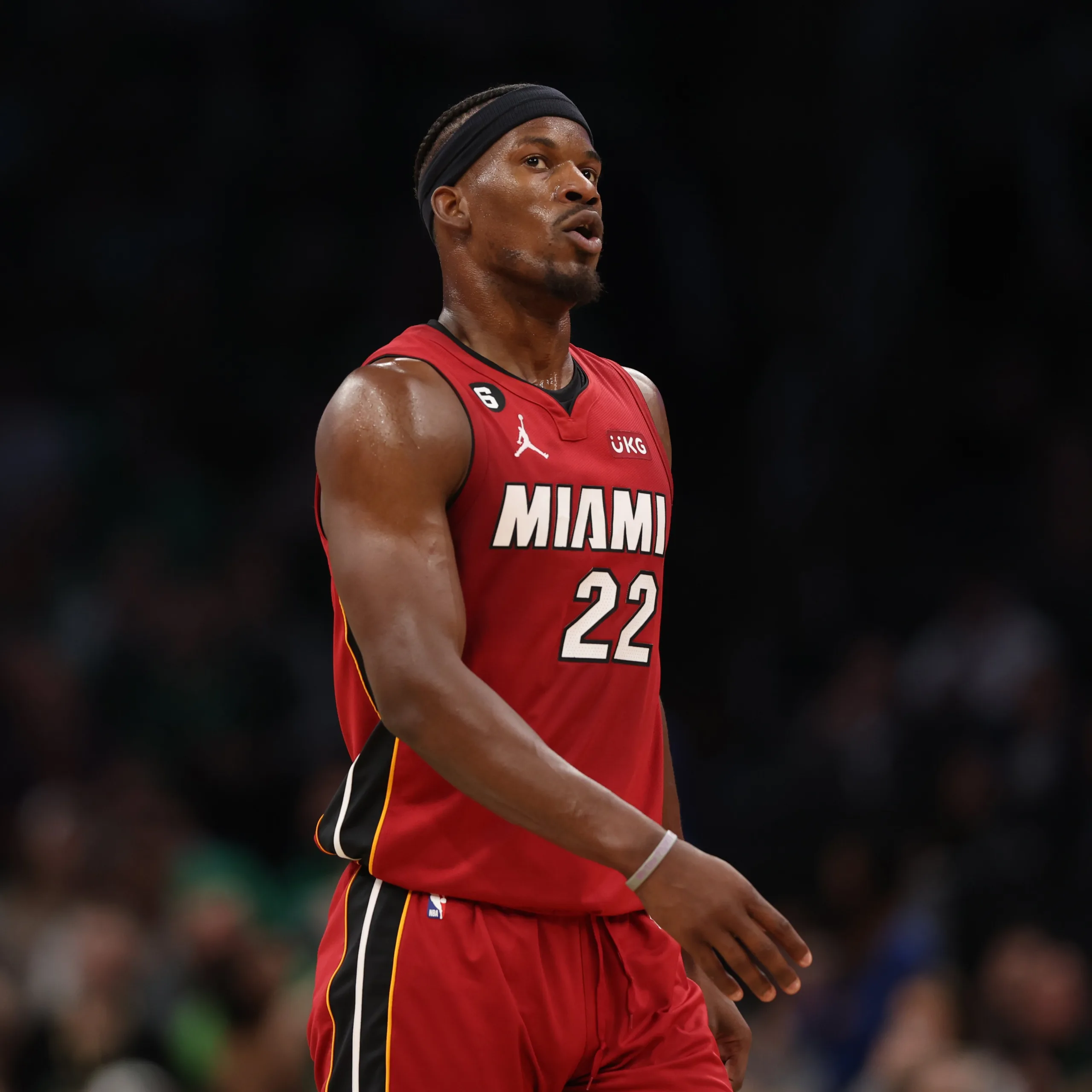 Butler decide mais uma vez e Miami Heat abre 2 a 0 contra Celtics em Boston