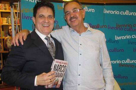 Sucesso no Cidade Alerta, Percival de Souza lança livro sobre o jornalista Tim Lopes