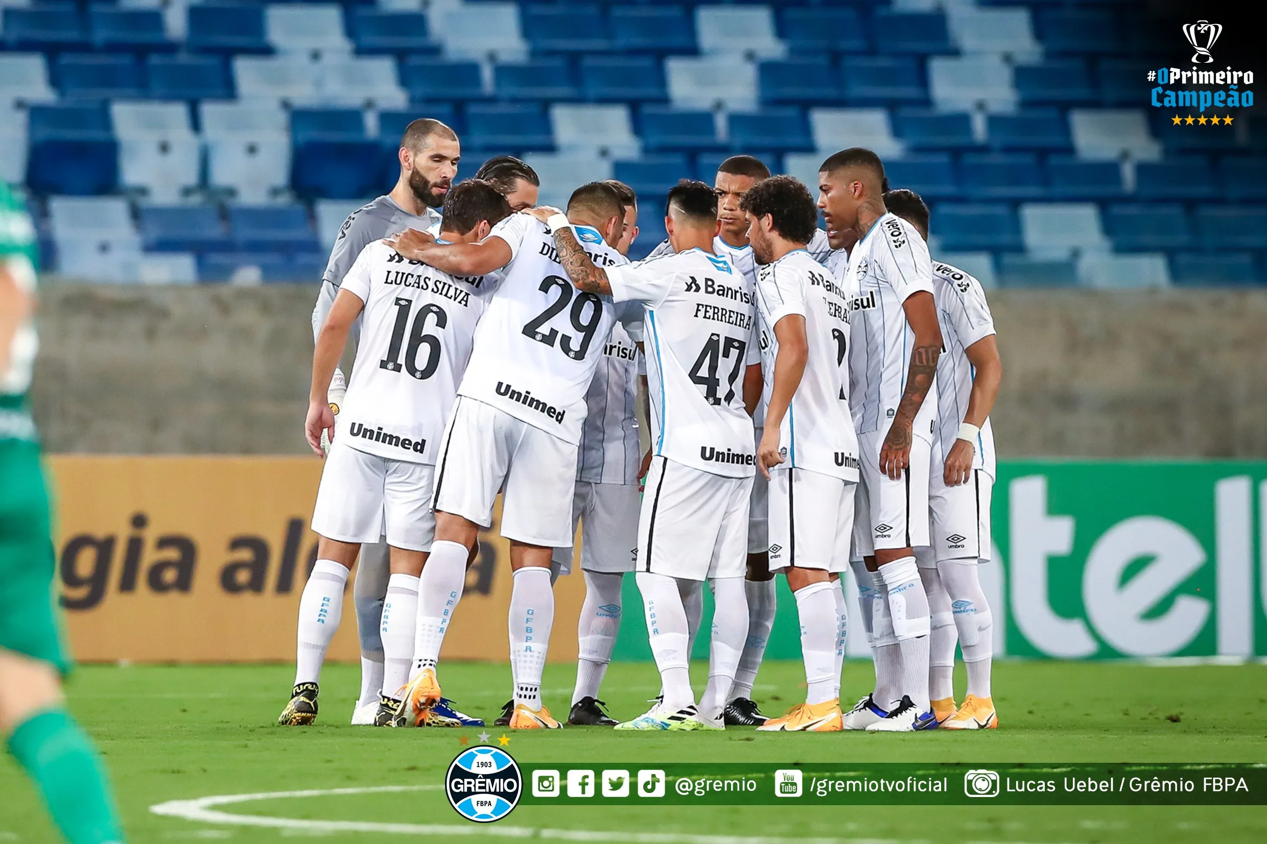 Grêmio derrota o Cuiabá fora de casa e abre vantagem por vaga na semifinal