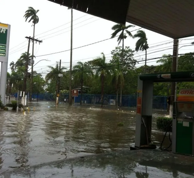 Municípios capixabas registram volume de chuva maior que o esperado para o mês inteiro