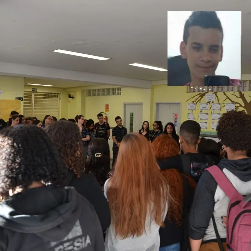 Caso Eric: Estudantes fazem homenagem a adolescente morto pelo ex-namorado da mãe