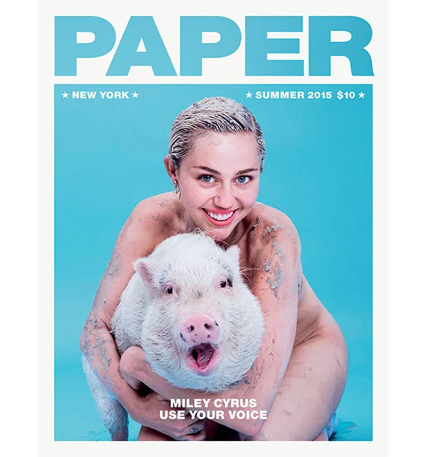 Miley Cyrus fica enlameada ao posar nua com um porco, veja!