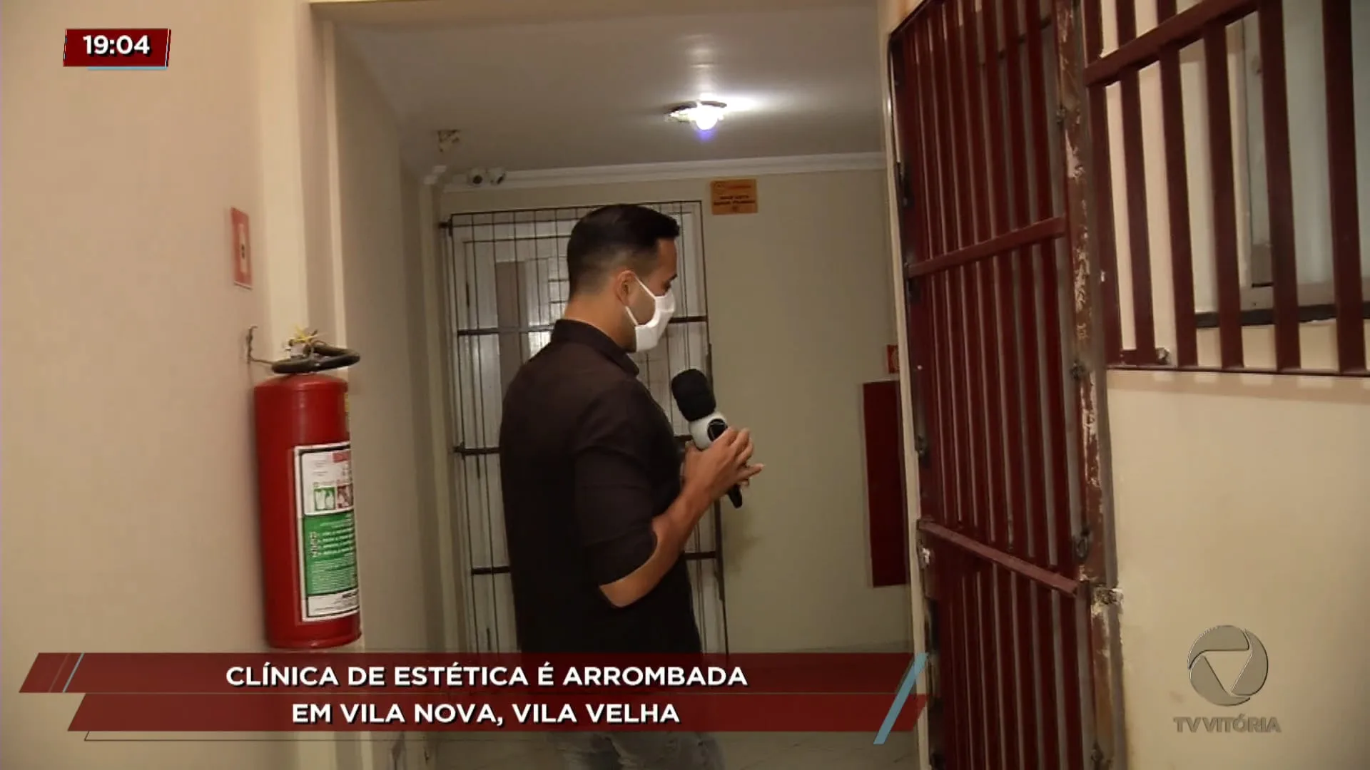 Clínica de estética é invadida por criminosos em Vila Velha