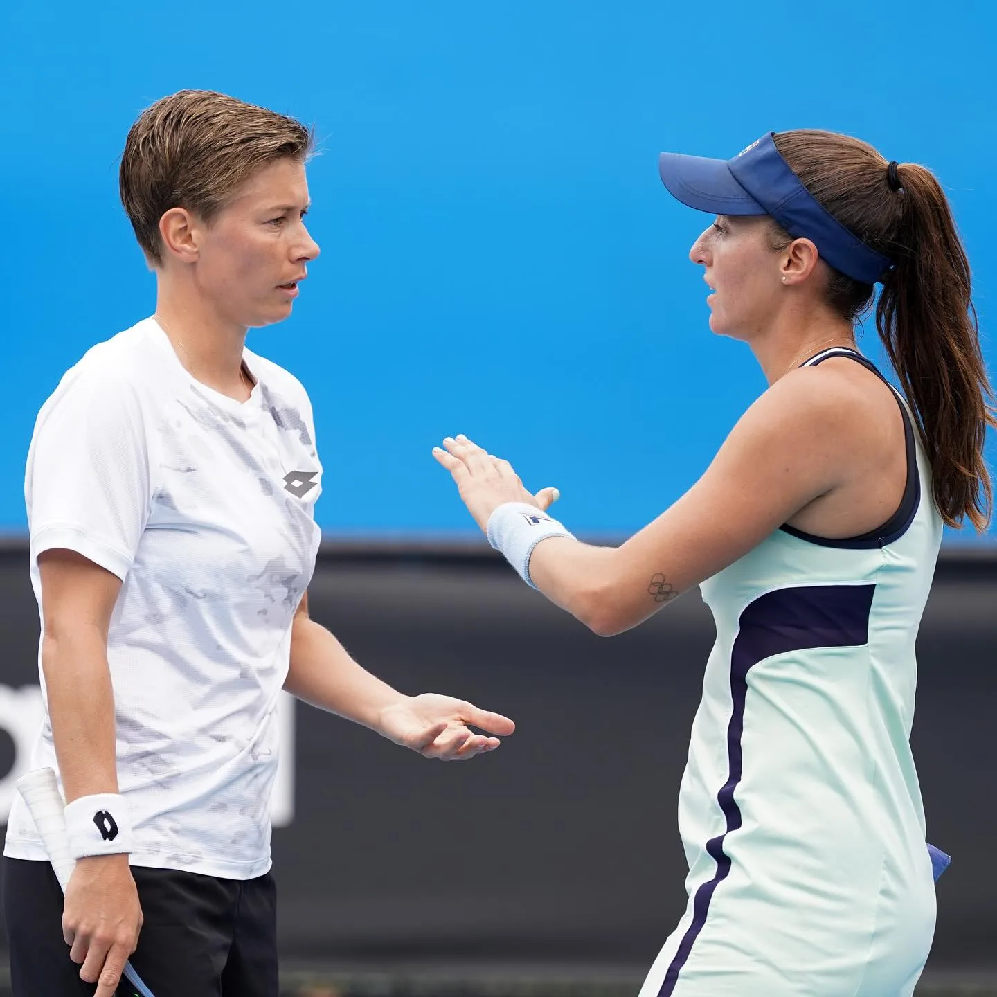 Luisa Stefani avança para a semifinal em Abu Dhabi nas duplas