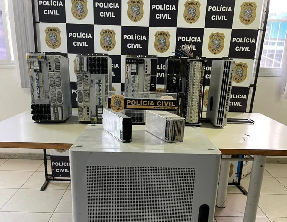 Polícia prende suspeito de receptar equipamento de torres e causar apagão de internet no ES