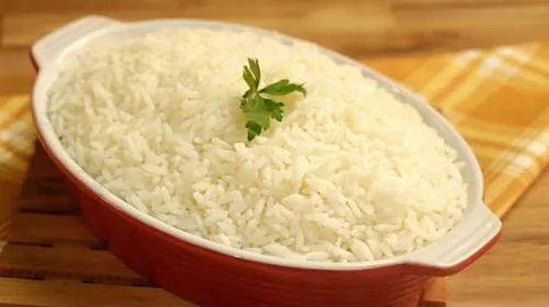 Quilo do arroz importado pela Conab custará no máximo R$ 4 ao consumidor final