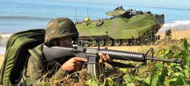 Marinha abre 960 vagas para fuzileiros navais