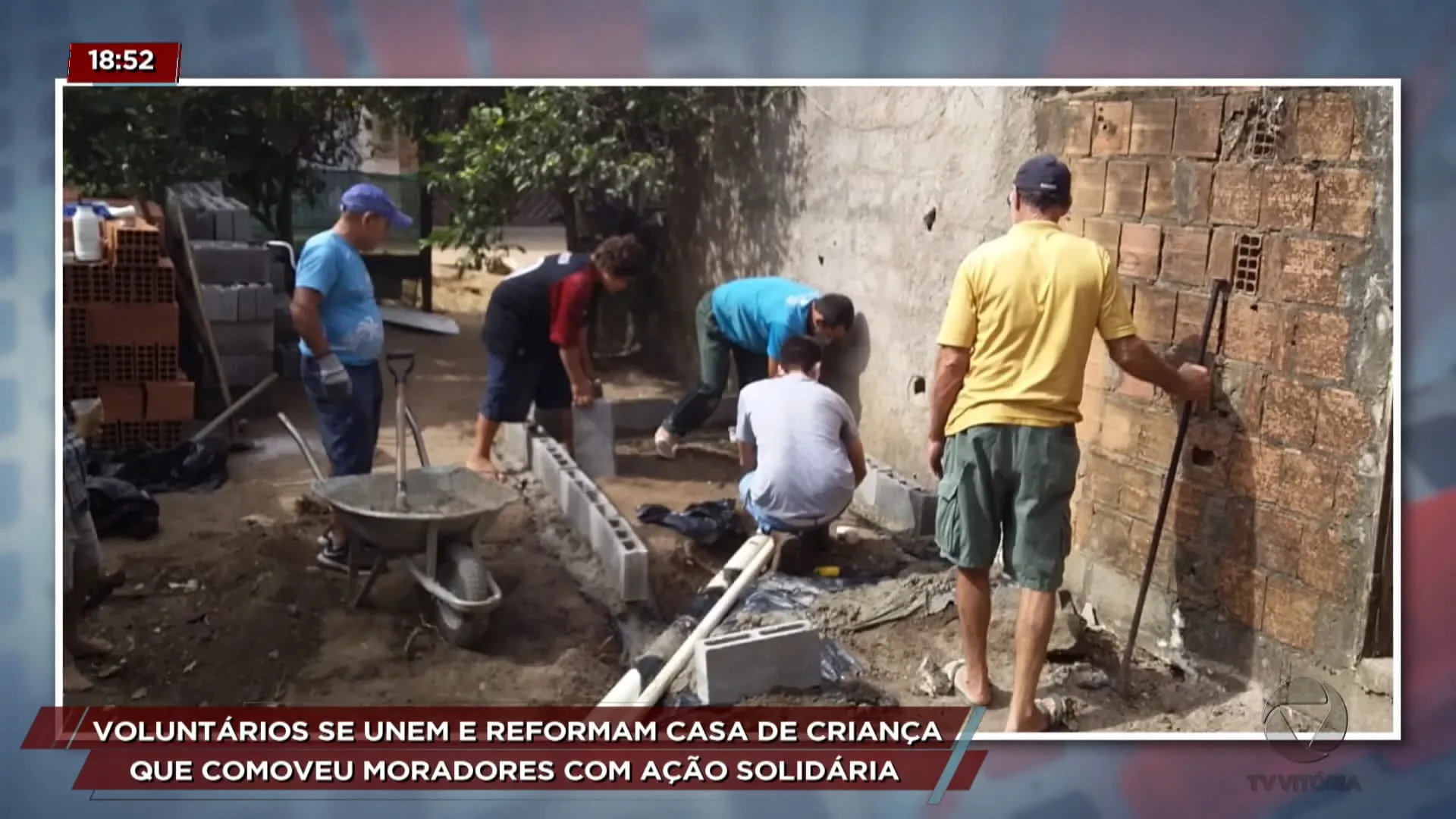 Voluntários se unem e reformam casa de criança que comoveu moradores com ação solidária