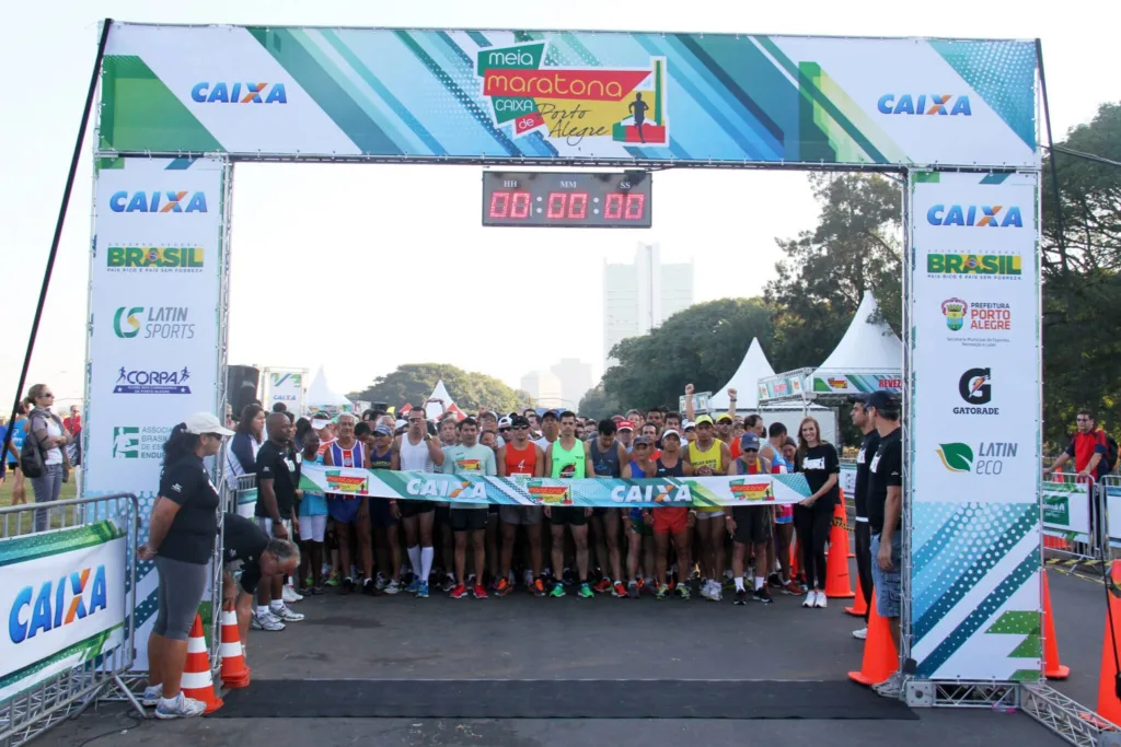 Meia Maratona Caixa de Porto Alegre - Foto Fábio Falconi Latin Sports