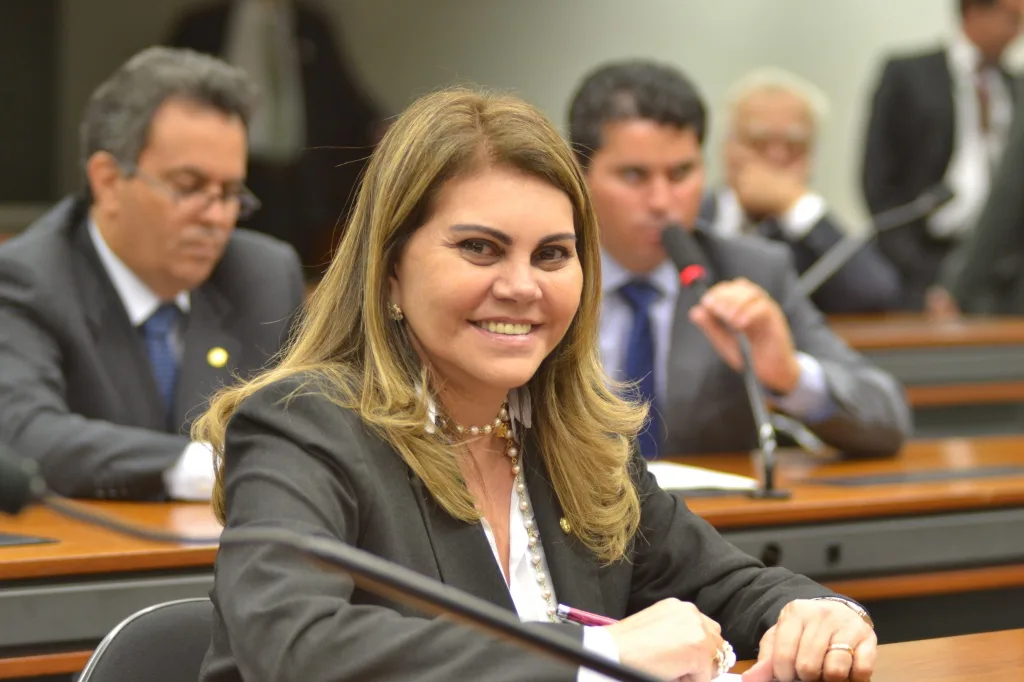 Sueli Vidigal é processada por prática de rachid