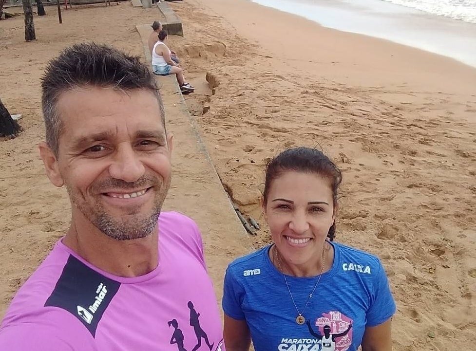 Dez Milhas Garoto: casal unido na vida, no trabalho e nas corridas