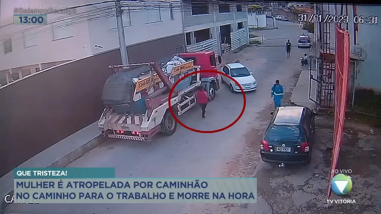 Mulher é atropelada por um caminhão e morre na hora, em Vila Velha